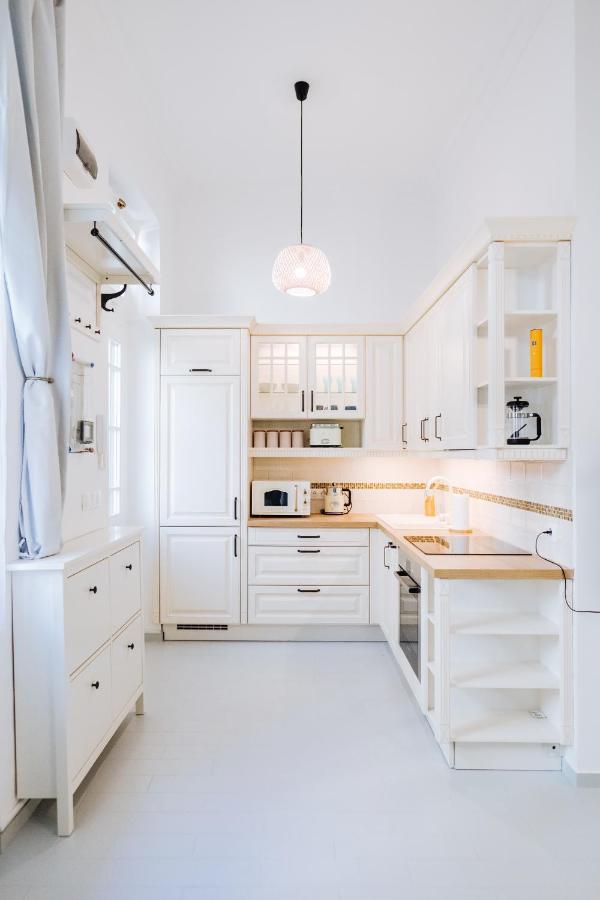 Ombre Apartment With Parking Option Budapeszt Zewnętrze zdjęcie
